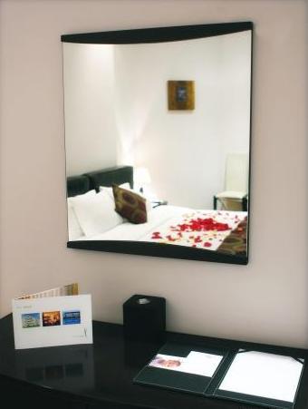 Ewa Hotel Apartments Manama Room photo